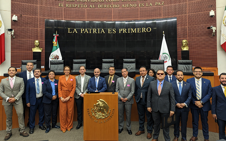 Canagraf abre agenda legislativa en el senado de la República